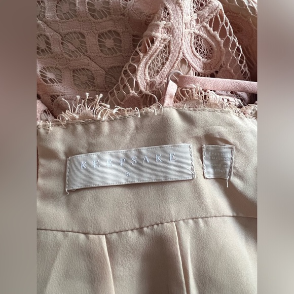 Keepsake Lace Midi Dress NWOT - Picture 7 of 7